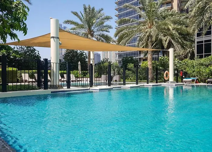 Nasma Luxury Stays - Fantastic Burj Khalifa View From This Fancy Condo